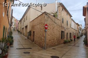 [P62] Mallorca, Alcúdia, La Ciutat Antiga, Străzi înguste, pavate cu dale de piatră, cu ghivece cu flori și verdeață » foto by mprofeanu
 - 
<span class="allrVoted glyphicon glyphicon-heart hidden" id="av1316256"></span>
<a class="m-l-10 hidden" id="sv1316256" onclick="voting_Foto_DelVot(,1316256,23018)" role="button">șterge vot <span class="glyphicon glyphicon-remove"></span></a>
<a id="v91316256" class=" c-red"  onclick="voting_Foto_SetVot(1316256)" role="button"><span class="glyphicon glyphicon-heart-empty"></span> <b>LIKE</b> = Votează poza</a> <img class="hidden"  id="f1316256W9" src="/imagini/loader.gif" border="0" /><span class="AjErrMes hidden" id="e1316256ErM"></span>