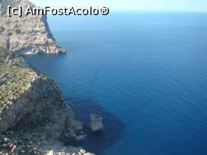 [P12] Un albastru superb mai jos de Cap Formentor » foto by Marius 72
 - 
<span class="allrVoted glyphicon glyphicon-heart hidden" id="av1170586"></span>
<a class="m-l-10 hidden" id="sv1170586" onclick="voting_Foto_DelVot(,1170586,23018)" role="button">șterge vot <span class="glyphicon glyphicon-remove"></span></a>
<a id="v91170586" class=" c-red"  onclick="voting_Foto_SetVot(1170586)" role="button"><span class="glyphicon glyphicon-heart-empty"></span> <b>LIKE</b> = Votează poza</a> <img class="hidden"  id="f1170586W9" src="/imagini/loader.gif" border="0" /><span class="AjErrMes hidden" id="e1170586ErM"></span>