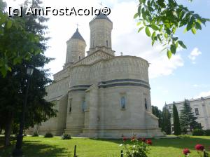 [P33] 33. Biserica Mănăstirii Trei Ierarhi, vazută dinspre B-dul Ștefan cel Mare și Sfânt.  » foto by msnd
 - 
<span class="allrVoted glyphicon glyphicon-heart hidden" id="av972277"></span>
<a class="m-l-10 hidden" id="sv972277" onclick="voting_Foto_DelVot(,972277,23025)" role="button">șterge vot <span class="glyphicon glyphicon-remove"></span></a>
<a id="v9972277" class=" c-red"  onclick="voting_Foto_SetVot(972277)" role="button"><span class="glyphicon glyphicon-heart-empty"></span> <b>LIKE</b> = Votează poza</a> <img class="hidden"  id="f972277W9" src="/imagini/loader.gif" border="0" /><span class="AjErrMes hidden" id="e972277ErM"></span>