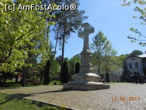 [P16] Mănăstirea Curchi - În curtea sfântului lăcaș.  » foto by iulianic
 - 
<span class="allrVoted glyphicon glyphicon-heart hidden" id="av861855"></span>
<a class="m-l-10 hidden" id="sv861855" onclick="voting_Foto_DelVot(,861855,23037)" role="button">șterge vot <span class="glyphicon glyphicon-remove"></span></a>
<a id="v9861855" class=" c-red"  onclick="voting_Foto_SetVot(861855)" role="button"><span class="glyphicon glyphicon-heart-empty"></span> <b>LIKE</b> = Votează poza</a> <img class="hidden"  id="f861855W9" src="/imagini/loader.gif" border="0" /><span class="AjErrMes hidden" id="e861855ErM"></span>