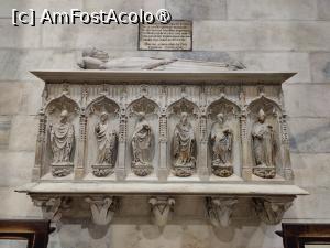 [P33] Domul din Milano; sarcofagul lui Carelli » foto by crismis
 - 
<span class="allrVoted glyphicon glyphicon-heart hidden" id="av1485181"></span>
<a class="m-l-10 hidden" id="sv1485181" onclick="voting_Foto_DelVot(,1485181,23051)" role="button">șterge vot <span class="glyphicon glyphicon-remove"></span></a>
<a id="v91485181" class=" c-red"  onclick="voting_Foto_SetVot(1485181)" role="button"><span class="glyphicon glyphicon-heart-empty"></span> <b>LIKE</b> = Votează poza</a> <img class="hidden"  id="f1485181W9" src="/imagini/loader.gif" border="0" /><span class="AjErrMes hidden" id="e1485181ErM"></span>