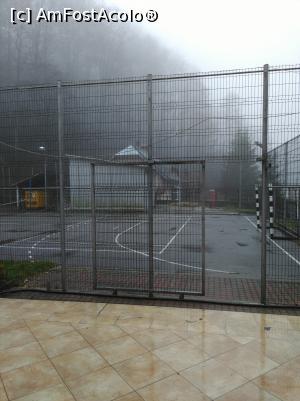 [P05] Teren fotbal/tenis » foto by dorobantu
 - 
<span class="allrVoted glyphicon glyphicon-heart hidden" id="av923203"></span>
<a class="m-l-10 hidden" id="sv923203" onclick="voting_Foto_DelVot(,923203,23062)" role="button">șterge vot <span class="glyphicon glyphicon-remove"></span></a>
<a id="v9923203" class=" c-red"  onclick="voting_Foto_SetVot(923203)" role="button"><span class="glyphicon glyphicon-heart-empty"></span> <b>LIKE</b> = Votează poza</a> <img class="hidden"  id="f923203W9" src="/imagini/loader.gif" border="0" /><span class="AjErrMes hidden" id="e923203ErM"></span>