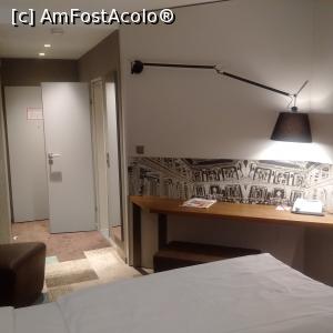 [P05] Din cameră spre baie și ieșire.  » foto by dognean
 - 
<span class="allrVoted glyphicon glyphicon-heart hidden" id="av924280"></span>
<a class="m-l-10 hidden" id="sv924280" onclick="voting_Foto_DelVot(,924280,23079)" role="button">șterge vot <span class="glyphicon glyphicon-remove"></span></a>
<a id="v9924280" class=" c-red"  onclick="voting_Foto_SetVot(924280)" role="button"><span class="glyphicon glyphicon-heart-empty"></span> <b>LIKE</b> = Votează poza</a> <img class="hidden"  id="f924280W9" src="/imagini/loader.gif" border="0" /><span class="AjErrMes hidden" id="e924280ErM"></span>