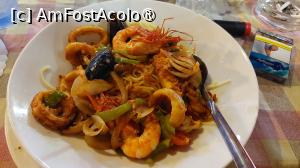 [P20] Taverna Laterna - a doua seară:  creveți cu usturoi » foto by Carmen Ion
 - 
<span class="allrVoted glyphicon glyphicon-heart hidden" id="av1476853"></span>
<a class="m-l-10 hidden" id="sv1476853" onclick="voting_Foto_DelVot(,1476853,23096)" role="button">șterge vot <span class="glyphicon glyphicon-remove"></span></a>
<a id="v91476853" class=" c-red"  onclick="voting_Foto_SetVot(1476853)" role="button"><span class="glyphicon glyphicon-heart-empty"></span> <b>LIKE</b> = Votează poza</a> <img class="hidden"  id="f1476853W9" src="/imagini/loader.gif" border="0" /><span class="AjErrMes hidden" id="e1476853ErM"></span>