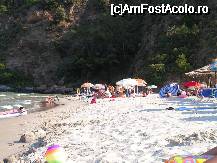 [P08] In fata umbrelelor exista un spatiu de mai mult de 10 metri unde se pot aseza cei care nu mai prind sau nu doresc umbrela » foto by ionescunic
 - 
<span class="allrVoted glyphicon glyphicon-heart hidden" id="av38628"></span>
<a class="m-l-10 hidden" id="sv38628" onclick="voting_Foto_DelVot(,38628,23100)" role="button">șterge vot <span class="glyphicon glyphicon-remove"></span></a>
<a id="v938628" class=" c-red"  onclick="voting_Foto_SetVot(38628)" role="button"><span class="glyphicon glyphicon-heart-empty"></span> <b>LIKE</b> = Votează poza</a> <img class="hidden"  id="f38628W9" src="/imagini/loader.gif" border="0" /><span class="AjErrMes hidden" id="e38628ErM"></span>