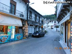 [P21] Panagia - Strada principală.  » foto by iulianic
 - 
<span class="allrVoted glyphicon glyphicon-heart hidden" id="av523727"></span>
<a class="m-l-10 hidden" id="sv523727" onclick="voting_Foto_DelVot(,523727,23102)" role="button">șterge vot <span class="glyphicon glyphicon-remove"></span></a>
<a id="v9523727" class=" c-red"  onclick="voting_Foto_SetVot(523727)" role="button"><span class="glyphicon glyphicon-heart-empty"></span> <b>LIKE</b> = Votează poza</a> <img class="hidden"  id="f523727W9" src="/imagini/loader.gif" border="0" /><span class="AjErrMes hidden" id="e523727ErM"></span>