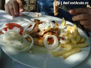 [P16] Cică mic dejun grecesc... e drept că scria 'tost elliniko', sau ceva asemănător... (R. Fedra)  » foto by Lyssys
 - 
<span class="allrVoted glyphicon glyphicon-heart hidden" id="av342136"></span>
<a class="m-l-10 hidden" id="sv342136" onclick="voting_Foto_DelVot(,342136,23102)" role="button">șterge vot <span class="glyphicon glyphicon-remove"></span></a>
<a id="v9342136" class=" c-red"  onclick="voting_Foto_SetVot(342136)" role="button"><span class="glyphicon glyphicon-heart-empty"></span> <b>LIKE</b> = Votează poza</a> <img class="hidden"  id="f342136W9" src="/imagini/loader.gif" border="0" /><span class="AjErrMes hidden" id="e342136ErM"></span>