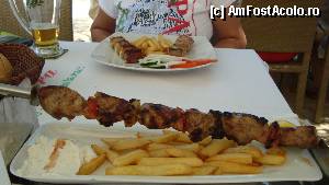 [P06] Ei, ce ziceţi? ... Sosul este tzatziki... (R. Fedra)  » foto by Lyssys
 - 
<span class="allrVoted glyphicon glyphicon-heart hidden" id="av342126"></span>
<a class="m-l-10 hidden" id="sv342126" onclick="voting_Foto_DelVot(,342126,23102)" role="button">șterge vot <span class="glyphicon glyphicon-remove"></span></a>
<a id="v9342126" class=" c-red"  onclick="voting_Foto_SetVot(342126)" role="button"><span class="glyphicon glyphicon-heart-empty"></span> <b>LIKE</b> = Votează poza</a> <img class="hidden"  id="f342126W9" src="/imagini/loader.gif" border="0" /><span class="AjErrMes hidden" id="e342126ErM"></span>