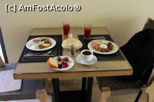 [P27] Jabal Amman Hotel, Micul nostru dejun din prima zi » foto by mprofeanu
 - 
<span class="allrVoted glyphicon glyphicon-heart hidden" id="av925125"></span>
<a class="m-l-10 hidden" id="sv925125" onclick="voting_Foto_DelVot(,925125,23113)" role="button">șterge vot <span class="glyphicon glyphicon-remove"></span></a>
<a id="v9925125" class=" c-red"  onclick="voting_Foto_SetVot(925125)" role="button"><span class="glyphicon glyphicon-heart-empty"></span> <b>LIKE</b> = Votează poza</a> <img class="hidden"  id="f925125W9" src="/imagini/loader.gif" border="0" /><span class="AjErrMes hidden" id="e925125ErM"></span>