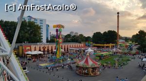 [P56] Hotelul Ramada și Satul de Vacanță - văzute din roata panoramică.  » foto by Floryn81
 - 
<span class="allrVoted glyphicon glyphicon-heart hidden" id="av986727"></span>
<a class="m-l-10 hidden" id="sv986727" onclick="voting_Foto_DelVot(,986727,23115)" role="button">șterge vot <span class="glyphicon glyphicon-remove"></span></a>
<a id="v9986727" class=" c-red"  onclick="voting_Foto_SetVot(986727)" role="button"><span class="glyphicon glyphicon-heart-empty"></span> <b>LIKE</b> = Votează poza</a> <img class="hidden"  id="f986727W9" src="/imagini/loader.gif" border="0" /><span class="AjErrMes hidden" id="e986727ErM"></span>
