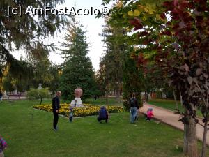 [P51] La pas prin parc.  » foto by maryka
 - 
<span class="allrVoted glyphicon glyphicon-heart hidden" id="av1019555"></span>
<a class="m-l-10 hidden" id="sv1019555" onclick="voting_Foto_DelVot(,1019555,23117)" role="button">șterge vot <span class="glyphicon glyphicon-remove"></span></a>
<a id="v91019555" class=" c-red"  onclick="voting_Foto_SetVot(1019555)" role="button"><span class="glyphicon glyphicon-heart-empty"></span> <b>LIKE</b> = Votează poza</a> <img class="hidden"  id="f1019555W9" src="/imagini/loader.gif" border="0" /><span class="AjErrMes hidden" id="e1019555ErM"></span>
