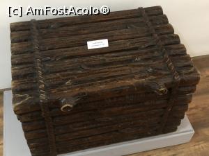 [P20] Colectia Chiricuta - lada de zestre » foto by Dan&Ema
 - 
<span class="allrVoted glyphicon glyphicon-heart hidden" id="av1027046"></span>
<a class="m-l-10 hidden" id="sv1027046" onclick="voting_Foto_DelVot(,1027046,23117)" role="button">șterge vot <span class="glyphicon glyphicon-remove"></span></a>
<a id="v91027046" class=" c-red"  onclick="voting_Foto_SetVot(1027046)" role="button"><span class="glyphicon glyphicon-heart-empty"></span> <b>LIKE</b> = Votează poza</a> <img class="hidden"  id="f1027046W9" src="/imagini/loader.gif" border="0" /><span class="AjErrMes hidden" id="e1027046ErM"></span>