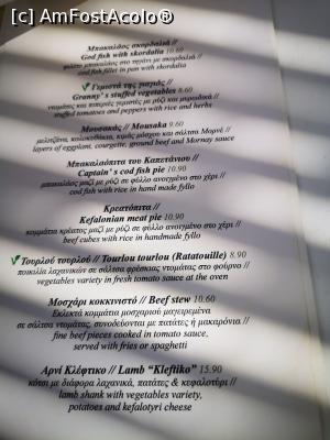 [P22] Taverna Denis Seaside; selecțiuni din meniu » foto by crismis
 - 
<span class="allrVoted glyphicon glyphicon-heart hidden" id="av1268840"></span>
<a class="m-l-10 hidden" id="sv1268840" onclick="voting_Foto_DelVot(,1268840,23122)" role="button">șterge vot <span class="glyphicon glyphicon-remove"></span></a>
<a id="v91268840" class=" c-red"  onclick="voting_Foto_SetVot(1268840)" role="button"><span class="glyphicon glyphicon-heart-empty"></span> <b>LIKE</b> = Votează poza</a> <img class="hidden"  id="f1268840W9" src="/imagini/loader.gif" border="0" /><span class="AjErrMes hidden" id="e1268840ErM"></span>