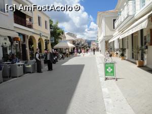 [P15] Strada principală, pietonală, juma' soare, juma' umbră.  » foto by maryka
 - 
<span class="allrVoted glyphicon glyphicon-heart hidden" id="av943684"></span>
<a class="m-l-10 hidden" id="sv943684" onclick="voting_Foto_DelVot(,943684,23140)" role="button">șterge vot <span class="glyphicon glyphicon-remove"></span></a>
<a id="v9943684" class=" c-red"  onclick="voting_Foto_SetVot(943684)" role="button"><span class="glyphicon glyphicon-heart-empty"></span> <b>LIKE</b> = Votează poza</a> <img class="hidden"  id="f943684W9" src="/imagini/loader.gif" border="0" /><span class="AjErrMes hidden" id="e943684ErM"></span>