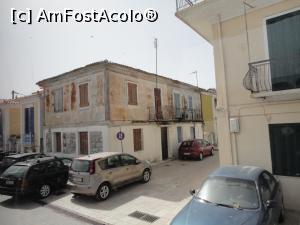 [P27] Trecând prin oraș, vedere din autocar.  » foto by maryka
 - 
<span class="allrVoted glyphicon glyphicon-heart hidden" id="av943696"></span>
<a class="m-l-10 hidden" id="sv943696" onclick="voting_Foto_DelVot(,943696,23140)" role="button">șterge vot <span class="glyphicon glyphicon-remove"></span></a>
<a id="v9943696" class=" c-red"  onclick="voting_Foto_SetVot(943696)" role="button"><span class="glyphicon glyphicon-heart-empty"></span> <b>LIKE</b> = Votează poza</a> <img class="hidden"  id="f943696W9" src="/imagini/loader.gif" border="0" /><span class="AjErrMes hidden" id="e943696ErM"></span>