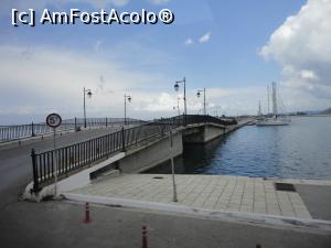 [P28] Podul Drapano, spre castel.  » foto by maryka
 - 
<span class="allrVoted glyphicon glyphicon-heart hidden" id="av943697"></span>
<a class="m-l-10 hidden" id="sv943697" onclick="voting_Foto_DelVot(,943697,23140)" role="button">șterge vot <span class="glyphicon glyphicon-remove"></span></a>
<a id="v9943697" class=" c-red"  onclick="voting_Foto_SetVot(943697)" role="button"><span class="glyphicon glyphicon-heart-empty"></span> <b>LIKE</b> = Votează poza</a> <img class="hidden"  id="f943697W9" src="/imagini/loader.gif" border="0" /><span class="AjErrMes hidden" id="e943697ErM"></span>