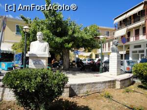 [P43] Altă statuie, alt părculeț.  » foto by maryka
 - 
<span class="allrVoted glyphicon glyphicon-heart hidden" id="av943714"></span>
<a class="m-l-10 hidden" id="sv943714" onclick="voting_Foto_DelVot(,943714,23140)" role="button">șterge vot <span class="glyphicon glyphicon-remove"></span></a>
<a id="v9943714" class=" c-red"  onclick="voting_Foto_SetVot(943714)" role="button"><span class="glyphicon glyphicon-heart-empty"></span> <b>LIKE</b> = Votează poza</a> <img class="hidden"  id="f943714W9" src="/imagini/loader.gif" border="0" /><span class="AjErrMes hidden" id="e943714ErM"></span>