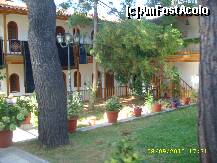 [P15] Manastirea Faneromeni-curtea si chiliile » foto by raduu1972
 - 
<span class="allrVoted glyphicon glyphicon-heart hidden" id="av151714"></span>
<a class="m-l-10 hidden" id="sv151714" onclick="voting_Foto_DelVot(,151714,23140)" role="button">șterge vot <span class="glyphicon glyphicon-remove"></span></a>
<a id="v9151714" class=" c-red"  onclick="voting_Foto_SetVot(151714)" role="button"><span class="glyphicon glyphicon-heart-empty"></span> <b>LIKE</b> = Votează poza</a> <img class="hidden"  id="f151714W9" src="/imagini/loader.gif" border="0" /><span class="AjErrMes hidden" id="e151714ErM"></span>