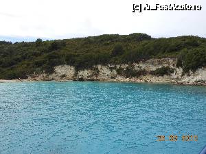 [P72] Paxos-Antipaxos - La Voutoumi, în Antipaxos.  » foto by iulianic
 - 
<span class="allrVoted glyphicon glyphicon-heart hidden" id="av685503"></span>
<a class="m-l-10 hidden" id="sv685503" onclick="voting_Foto_DelVot(,685503,23149)" role="button">șterge vot <span class="glyphicon glyphicon-remove"></span></a>
<a id="v9685503" class=" c-red"  onclick="voting_Foto_SetVot(685503)" role="button"><span class="glyphicon glyphicon-heart-empty"></span> <b>LIKE</b> = Votează poza</a> <img class="hidden"  id="f685503W9" src="/imagini/loader.gif" border="0" /><span class="AjErrMes hidden" id="e685503ErM"></span>