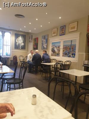 [P15] pe la restaurant » foto by robert
 - 
<span class="allrVoted glyphicon glyphicon-heart hidden" id="av1168201"></span>
<a class="m-l-10 hidden" id="sv1168201" onclick="voting_Foto_DelVot(,1168201,23169)" role="button">șterge vot <span class="glyphicon glyphicon-remove"></span></a>
<a id="v91168201" class=" c-red"  onclick="voting_Foto_SetVot(1168201)" role="button"><span class="glyphicon glyphicon-heart-empty"></span> <b>LIKE</b> = Votează poza</a> <img class="hidden"  id="f1168201W9" src="/imagini/loader.gif" border="0" /><span class="AjErrMes hidden" id="e1168201ErM"></span>