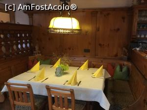 [P24] Restaurantul Schweiger - mesele isi asteapta oaspetii » foto by mishu
 - 
<span class="allrVoted glyphicon glyphicon-heart hidden" id="av1168960"></span>
<a class="m-l-10 hidden" id="sv1168960" onclick="voting_Foto_DelVot(,1168960,23171)" role="button">șterge vot <span class="glyphicon glyphicon-remove"></span></a>
<a id="v91168960" class=" c-red"  onclick="voting_Foto_SetVot(1168960)" role="button"><span class="glyphicon glyphicon-heart-empty"></span> <b>LIKE</b> = Votează poza</a> <img class="hidden"  id="f1168960W9" src="/imagini/loader.gif" border="0" /><span class="AjErrMes hidden" id="e1168960ErM"></span>