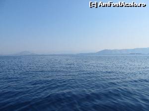 [P10] Croaziera spre Laguna Albastra- muntii Albaniei in stanga vasului » foto by luciaoradea
 - 
<span class="allrVoted glyphicon glyphicon-heart hidden" id="av643498"></span>
<a class="m-l-10 hidden" id="sv643498" onclick="voting_Foto_DelVot(,643498,23178)" role="button">șterge vot <span class="glyphicon glyphicon-remove"></span></a>
<a id="v9643498" class=" c-red"  onclick="voting_Foto_SetVot(643498)" role="button"><span class="glyphicon glyphicon-heart-empty"></span> <b>LIKE</b> = Votează poza</a> <img class="hidden"  id="f643498W9" src="/imagini/loader.gif" border="0" /><span class="AjErrMes hidden" id="e643498ErM"></span>