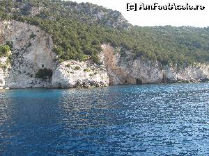 [P23] Croaziera spre Laguna Albastra- culoarea apei incepe sa se schimbe » foto by luciaoradea
 - 
<span class="allrVoted glyphicon glyphicon-heart hidden" id="av643511"></span>
<a class="m-l-10 hidden" id="sv643511" onclick="voting_Foto_DelVot(,643511,23178)" role="button">șterge vot <span class="glyphicon glyphicon-remove"></span></a>
<a id="v9643511" class=" c-red"  onclick="voting_Foto_SetVot(643511)" role="button"><span class="glyphicon glyphicon-heart-empty"></span> <b>LIKE</b> = Votează poza</a> <img class="hidden"  id="f643511W9" src="/imagini/loader.gif" border="0" /><span class="AjErrMes hidden" id="e643511ErM"></span>