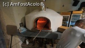 [P51] Midnight pizza - cuptorul » foto by Dragoș_MD
 - 
<span class="allrVoted glyphicon glyphicon-heart hidden" id="av1508140"></span>
<a class="m-l-10 hidden" id="sv1508140" onclick="voting_Foto_DelVot(,1508140,23185)" role="button">șterge vot <span class="glyphicon glyphicon-remove"></span></a>
<a id="v91508140" class=" c-red"  onclick="voting_Foto_SetVot(1508140)" role="button"><span class="glyphicon glyphicon-heart-empty"></span> <b>LIKE</b> = Votează poza</a> <img class="hidden"  id="f1508140W9" src="/imagini/loader.gif" border="0" /><span class="AjErrMes hidden" id="e1508140ErM"></span>