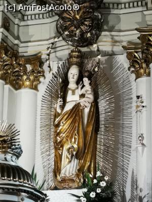 [P46] Statuia Fecioarei, din lemn de tei (Bazilica din Șumuleu) » foto by crismis
 - 
<span class="allrVoted glyphicon glyphicon-heart hidden" id="av1192718"></span>
<a class="m-l-10 hidden" id="sv1192718" onclick="voting_Foto_DelVot(,1192718,23187)" role="button">șterge vot <span class="glyphicon glyphicon-remove"></span></a>
<a id="v91192718" class=" c-red"  onclick="voting_Foto_SetVot(1192718)" role="button"><span class="glyphicon glyphicon-heart-empty"></span> <b>LIKE</b> = Votează poza</a> <img class="hidden"  id="f1192718W9" src="/imagini/loader.gif" border="0" /><span class="AjErrMes hidden" id="e1192718ErM"></span>