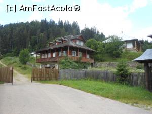 [P19] Mănăstirea Sihăstria Tarcăului - În incintă. » foto by iulianic
 - 
<span class="allrVoted glyphicon glyphicon-heart hidden" id="av1181616"></span>
<a class="m-l-10 hidden" id="sv1181616" onclick="voting_Foto_DelVot(,1181616,23204)" role="button">șterge vot <span class="glyphicon glyphicon-remove"></span></a>
<a id="v91181616" class=" c-red"  onclick="voting_Foto_SetVot(1181616)" role="button"><span class="glyphicon glyphicon-heart-empty"></span> <b>LIKE</b> = Votează poza</a> <img class="hidden"  id="f1181616W9" src="/imagini/loader.gif" border="0" /><span class="AjErrMes hidden" id="e1181616ErM"></span>