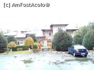 [P24] Oraș Bicaz, pe Bistrița, Primăria, fosta Casă Regală » foto by danaeldreny*
 - 
<span class="allrVoted glyphicon glyphicon-heart hidden" id="av928272"></span>
<a class="m-l-10 hidden" id="sv928272" onclick="voting_Foto_DelVot(,928272,23204)" role="button">șterge vot <span class="glyphicon glyphicon-remove"></span></a>
<a id="v9928272" class=" c-red"  onclick="voting_Foto_SetVot(928272)" role="button"><span class="glyphicon glyphicon-heart-empty"></span> <b>LIKE</b> = Votează poza</a> <img class="hidden"  id="f928272W9" src="/imagini/loader.gif" border="0" /><span class="AjErrMes hidden" id="e928272ErM"></span>