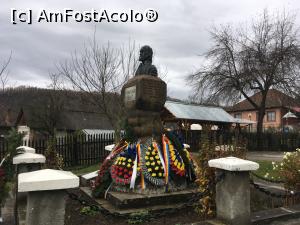 [P23] Rămas bun,  » foto by RossoNerro
 - 
<span class="allrVoted glyphicon glyphicon-heart hidden" id="av928641"></span>
<a class="m-l-10 hidden" id="sv928641" onclick="voting_Foto_DelVot(,928641,23213)" role="button">șterge vot <span class="glyphicon glyphicon-remove"></span></a>
<a id="v9928641" class=" c-red"  onclick="voting_Foto_SetVot(928641)" role="button"><span class="glyphicon glyphicon-heart-empty"></span> <b>LIKE</b> = Votează poza</a> <img class="hidden"  id="f928641W9" src="/imagini/loader.gif" border="0" /><span class="AjErrMes hidden" id="e928641ErM"></span>