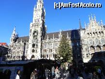 [P02] O zi însorită în Marienplatz » foto by abancor
 - 
<span class="allrVoted glyphicon glyphicon-heart hidden" id="av408546"></span>
<a class="m-l-10 hidden" id="sv408546" onclick="voting_Foto_DelVot(,408546,23259)" role="button">șterge vot <span class="glyphicon glyphicon-remove"></span></a>
<a id="v9408546" class=" c-red"  onclick="voting_Foto_SetVot(408546)" role="button"><span class="glyphicon glyphicon-heart-empty"></span> <b>LIKE</b> = Votează poza</a> <img class="hidden"  id="f408546W9" src="/imagini/loader.gif" border="0" /><span class="AjErrMes hidden" id="e408546ErM"></span>