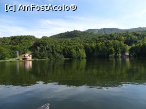 [P28] Mogoșa și lacul Bodi » foto by Cris
 - 
<span class="allrVoted glyphicon glyphicon-heart hidden" id="av936530"></span>
<a class="m-l-10 hidden" id="sv936530" onclick="voting_Foto_DelVot(,936530,23290)" role="button">șterge vot <span class="glyphicon glyphicon-remove"></span></a>
<a id="v9936530" class=" c-red"  onclick="voting_Foto_SetVot(936530)" role="button"><span class="glyphicon glyphicon-heart-empty"></span> <b>LIKE</b> = Votează poza</a> <img class="hidden"  id="f936530W9" src="/imagini/loader.gif" border="0" /><span class="AjErrMes hidden" id="e936530ErM"></span>