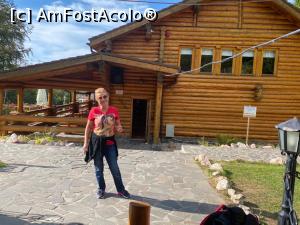 [P45] În fața restaurantului » foto by krisstinna
 - 
<span class="allrVoted glyphicon glyphicon-heart hidden" id="av1197271"></span>
<a class="m-l-10 hidden" id="sv1197271" onclick="voting_Foto_DelVot(,1197271,23290)" role="button">șterge vot <span class="glyphicon glyphicon-remove"></span></a>
<a id="v91197271" class=" c-red"  onclick="voting_Foto_SetVot(1197271)" role="button"><span class="glyphicon glyphicon-heart-empty"></span> <b>LIKE</b> = Votează poza</a> <img class="hidden"  id="f1197271W9" src="/imagini/loader.gif" border="0" /><span class="AjErrMes hidden" id="e1197271ErM"></span>