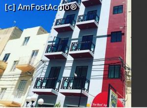 [P02] Balcoanele sunt adanci de 600mm. Adica iesi pe ele, faci un pas lateral stanga sau dreapta (dupa caz), apoi inchizi usa balconului (apropos, se deschid in exterior). Daca spun balcoane minuscule, sunt generos.  » foto by dandian
 - 
<span class="allrVoted glyphicon glyphicon-heart hidden" id="av939449"></span>
<a class="m-l-10 hidden" id="sv939449" onclick="voting_Foto_DelVot(,939449,23317)" role="button">șterge vot <span class="glyphicon glyphicon-remove"></span></a>
<a id="v9939449" class=" c-red"  onclick="voting_Foto_SetVot(939449)" role="button"><span class="glyphicon glyphicon-heart-empty"></span> <b>LIKE</b> = Votează poza</a> <img class="hidden"  id="f939449W9" src="/imagini/loader.gif" border="0" /><span class="AjErrMes hidden" id="e939449ErM"></span>