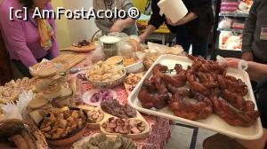 [P04] Uau, au venit cârnații împletiți...  » foto by maryka
 - 
<span class="allrVoted glyphicon glyphicon-heart hidden" id="av951458"></span>
<a class="m-l-10 hidden" id="sv951458" onclick="voting_Foto_DelVot(,951458,23389)" role="button">șterge vot <span class="glyphicon glyphicon-remove"></span></a>
<a id="v9951458" class=" c-red"  onclick="voting_Foto_SetVot(951458)" role="button"><span class="glyphicon glyphicon-heart-empty"></span> <b>LIKE</b> = Votează poza</a> <img class="hidden"  id="f951458W9" src="/imagini/loader.gif" border="0" /><span class="AjErrMes hidden" id="e951458ErM"></span>