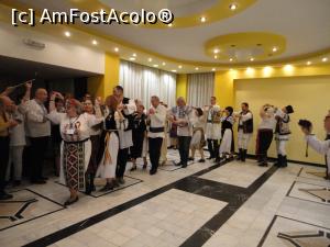 [P20] Concurs de dans, felicitări tuturor!  » foto by maryka
 - 
<span class="allrVoted glyphicon glyphicon-heart hidden" id="av951553"></span>
<a class="m-l-10 hidden" id="sv951553" onclick="voting_Foto_DelVot(,951553,23389)" role="button">șterge vot <span class="glyphicon glyphicon-remove"></span></a>
<a id="v9951553" class=" c-red"  onclick="voting_Foto_SetVot(951553)" role="button"><span class="glyphicon glyphicon-heart-empty"></span> <b>LIKE</b> = Votează poza</a> <img class="hidden"  id="f951553W9" src="/imagini/loader.gif" border="0" /><span class="AjErrMes hidden" id="e951553ErM"></span>