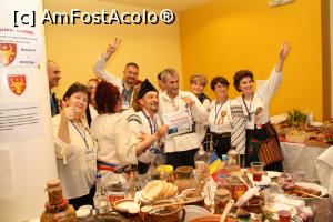 [P06] Bucurie moldovenească pentru marele premiu câștigat » foto by Alina53
 - 
<span class="allrVoted glyphicon glyphicon-heart hidden" id="av952183"></span>
<a class="m-l-10 hidden" id="sv952183" onclick="voting_Foto_DelVot(,952183,23389)" role="button">șterge vot <span class="glyphicon glyphicon-remove"></span></a>
<a id="v9952183" class=" c-red"  onclick="voting_Foto_SetVot(952183)" role="button"><span class="glyphicon glyphicon-heart-empty"></span> <b>LIKE</b> = Votează poza</a> <img class="hidden"  id="f952183W9" src="/imagini/loader.gif" border="0" /><span class="AjErrMes hidden" id="e952183ErM"></span>