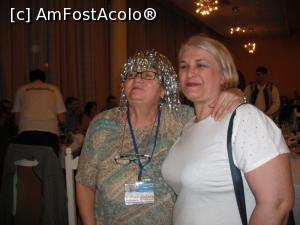 [P22] Violeta și Mihaela.  » foto by Zoazore
 - 
<span class="allrVoted glyphicon glyphicon-heart hidden" id="av952094"></span>
<a class="m-l-10 hidden" id="sv952094" onclick="voting_Foto_DelVot(,952094,23389)" role="button">șterge vot <span class="glyphicon glyphicon-remove"></span></a>
<a id="v9952094" class=" c-red"  onclick="voting_Foto_SetVot(952094)" role="button"><span class="glyphicon glyphicon-heart-empty"></span> <b>LIKE</b> = Votează poza</a> <img class="hidden"  id="f952094W9" src="/imagini/loader.gif" border="0" /><span class="AjErrMes hidden" id="e952094ErM"></span>