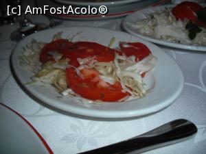 [P24] C 2-salata de varză » foto by Zoazore
 - 
<span class="allrVoted glyphicon glyphicon-heart hidden" id="av952096"></span>
<a class="m-l-10 hidden" id="sv952096" onclick="voting_Foto_DelVot(,952096,23389)" role="button">șterge vot <span class="glyphicon glyphicon-remove"></span></a>
<a id="v9952096" class=" c-red"  onclick="voting_Foto_SetVot(952096)" role="button"><span class="glyphicon glyphicon-heart-empty"></span> <b>LIKE</b> = Votează poza</a> <img class="hidden"  id="f952096W9" src="/imagini/loader.gif" border="0" /><span class="AjErrMes hidden" id="e952096ErM"></span>