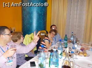 [P42] Masa 5 -poză cu Nikonul!  » foto by Zoazore
 - 
<span class="allrVoted glyphicon glyphicon-heart hidden" id="av952114"></span>
<a class="m-l-10 hidden" id="sv952114" onclick="voting_Foto_DelVot(,952114,23389)" role="button">șterge vot <span class="glyphicon glyphicon-remove"></span></a>
<a id="v9952114" class=" c-red"  onclick="voting_Foto_SetVot(952114)" role="button"><span class="glyphicon glyphicon-heart-empty"></span> <b>LIKE</b> = Votează poza</a> <img class="hidden"  id="f952114W9" src="/imagini/loader.gif" border="0" /><span class="AjErrMes hidden" id="e952114ErM"></span>