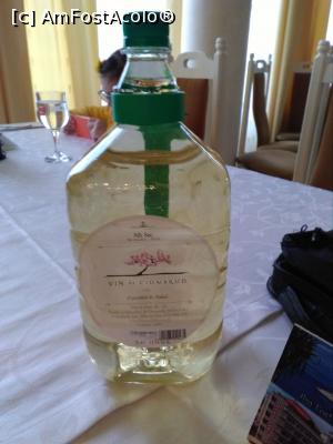 [P13] Am fost în piață ca să căutăm brânză și slană și am cumpărat... vin de Ciumbrud » foto by Carmen Ion
 - 
<span class="allrVoted glyphicon glyphicon-heart hidden" id="av950715"></span>
<a class="m-l-10 hidden" id="sv950715" onclick="voting_Foto_DelVot(,950715,23389)" role="button">șterge vot <span class="glyphicon glyphicon-remove"></span></a>
<a id="v9950715" class=" c-red"  onclick="voting_Foto_SetVot(950715)" role="button"><span class="glyphicon glyphicon-heart-empty"></span> <b>LIKE</b> = Votează poza</a> <img class="hidden"  id="f950715W9" src="/imagini/loader.gif" border="0" /><span class="AjErrMes hidden" id="e950715ErM"></span>