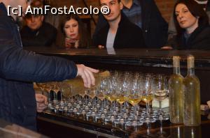 [P28] Şi noi la degustare de vinuri...  » foto by kelyboy
 - 
<span class="allrVoted glyphicon glyphicon-heart hidden" id="av953798"></span>
<a class="m-l-10 hidden" id="sv953798" onclick="voting_Foto_DelVot(,953798,23389)" role="button">șterge vot <span class="glyphicon glyphicon-remove"></span></a>
<a id="v9953798" class=" c-red"  onclick="voting_Foto_SetVot(953798)" role="button"><span class="glyphicon glyphicon-heart-empty"></span> <b>LIKE</b> = Votează poza</a> <img class="hidden"  id="f953798W9" src="/imagini/loader.gif" border="0" /><span class="AjErrMes hidden" id="e953798ErM"></span>