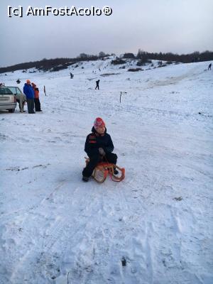 [P02] Pe sanie tot in parcare » foto by Marcumandru
 - 
<span class="allrVoted glyphicon glyphicon-heart hidden" id="av949888"></span>
<a class="m-l-10 hidden" id="sv949888" onclick="voting_Foto_DelVot(,949888,23438)" role="button">șterge vot <span class="glyphicon glyphicon-remove"></span></a>
<a id="v9949888" class=" c-red"  onclick="voting_Foto_SetVot(949888)" role="button"><span class="glyphicon glyphicon-heart-empty"></span> <b>LIKE</b> = Votează poza</a> <img class="hidden"  id="f949888W9" src="/imagini/loader.gif" border="0" /><span class="AjErrMes hidden" id="e949888ErM"></span>