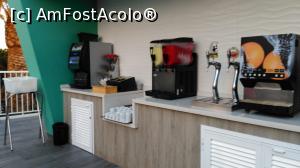 [P19] 19. Mașinile automate de preparare a cafelei, și de autoservire cu sucuri sau bere, de lăngă piscină.  » foto by doinafil
 - 
<span class="allrVoted glyphicon glyphicon-heart hidden" id="av944624"></span>
<a class="m-l-10 hidden" id="sv944624" onclick="voting_Foto_DelVot(,944624,23448)" role="button">șterge vot <span class="glyphicon glyphicon-remove"></span></a>
<a id="v9944624" class=" c-red"  onclick="voting_Foto_SetVot(944624)" role="button"><span class="glyphicon glyphicon-heart-empty"></span> <b>LIKE</b> = Votează poza</a> <img class="hidden"  id="f944624W9" src="/imagini/loader.gif" border="0" /><span class="AjErrMes hidden" id="e944624ErM"></span>