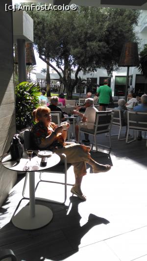 [P28] 28. Un mic popas cu un cappuccino, la întoarcerea din excursie.  » foto by doinafil
 - 
<span class="allrVoted glyphicon glyphicon-heart hidden" id="av944641"></span>
<a class="m-l-10 hidden" id="sv944641" onclick="voting_Foto_DelVot(,944641,23448)" role="button">șterge vot <span class="glyphicon glyphicon-remove"></span></a>
<a id="v9944641" class=" c-red"  onclick="voting_Foto_SetVot(944641)" role="button"><span class="glyphicon glyphicon-heart-empty"></span> <b>LIKE</b> = Votează poza</a> <img class="hidden"  id="f944641W9" src="/imagini/loader.gif" border="0" /><span class="AjErrMes hidden" id="e944641ErM"></span>