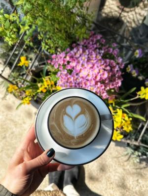 [P28] Cafeneaua Literară » foto by adso <span class="label label-default labelC_thin small">NEVOTABILĂ</span>