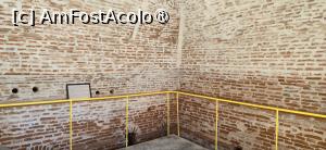 [P46] 46. În interiorul băii turcești » foto by msnd
 - 
<span class="allrVoted glyphicon glyphicon-heart hidden" id="av1508944"></span>
<a class="m-l-10 hidden" id="sv1508944" onclick="voting_Foto_DelVot(,1508944,23475)" role="button">șterge vot <span class="glyphicon glyphicon-remove"></span></a>
<a id="v91508944" class=" c-red"  onclick="voting_Foto_SetVot(1508944)" role="button"><span class="glyphicon glyphicon-heart-empty"></span> <b>LIKE</b> = Votează poza</a> <img class="hidden"  id="f1508944W9" src="/imagini/loader.gif" border="0" /><span class="AjErrMes hidden" id="e1508944ErM"></span>