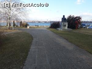 [P03] Parcul din fața hotelului și faleza Dunării.  » foto by Aurici
 - 
<span class="allrVoted glyphicon glyphicon-heart hidden" id="av1046751"></span>
<a class="m-l-10 hidden" id="sv1046751" onclick="voting_Foto_DelVot(,1046751,23500)" role="button">șterge vot <span class="glyphicon glyphicon-remove"></span></a>
<a id="v91046751" class=" c-red"  onclick="voting_Foto_SetVot(1046751)" role="button"><span class="glyphicon glyphicon-heart-empty"></span> <b>LIKE</b> = Votează poza</a> <img class="hidden"  id="f1046751W9" src="/imagini/loader.gif" border="0" /><span class="AjErrMes hidden" id="e1046751ErM"></span>